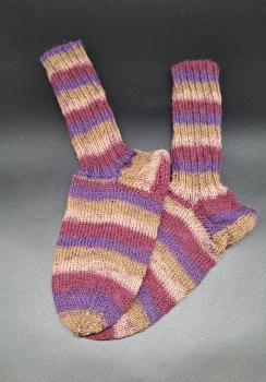 Handgestrickte Socken Größe 32 - 33